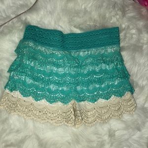 Knit shorts